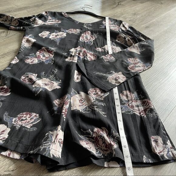 Cleobella Ellie Playsuit Black Floral Women's Open Back Romper - Picture 9 of 16